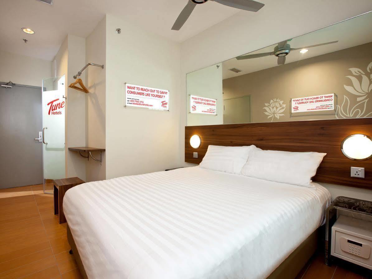 Tune Hotel - Kota Bharu City Centre Buitenkant foto