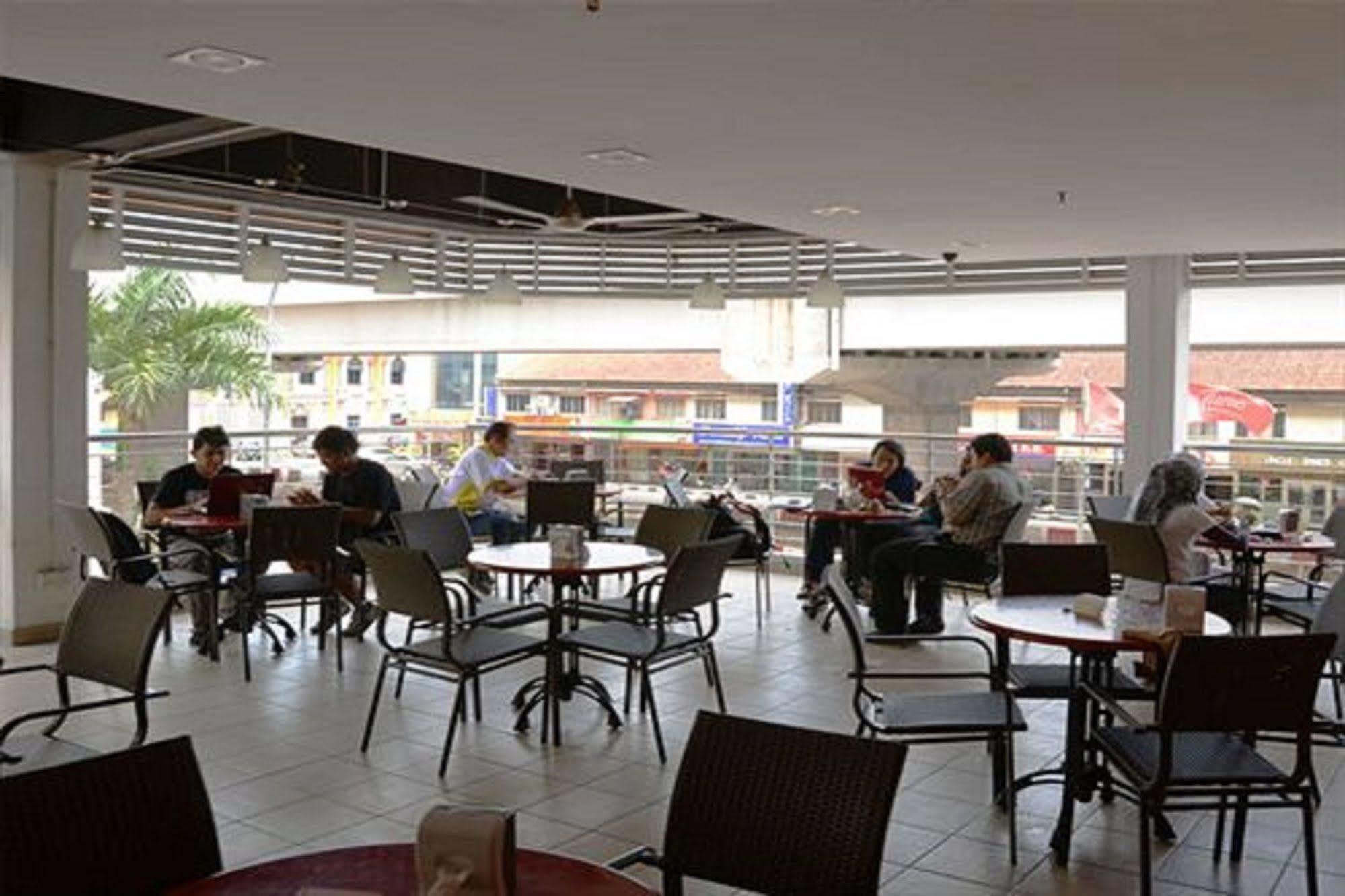 Tune Hotel - Kota Bharu City Centre Buitenkant foto
